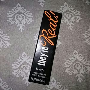 Deluxe Travel Size Benefit Mascara